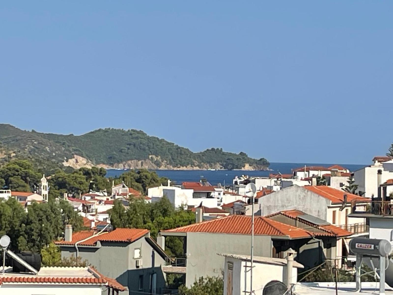 Katerinas Apartmens Skiathos Town Exterior photo