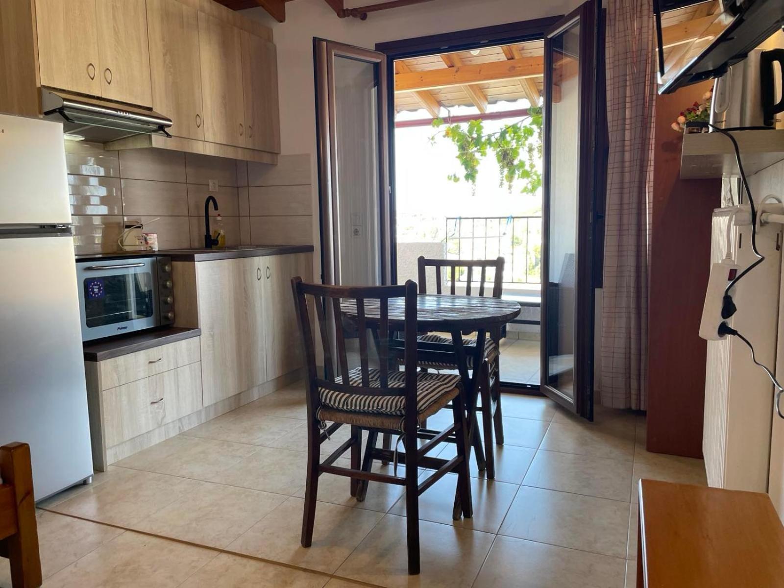 Katerinas Apartmens Skiathos Town Exterior photo